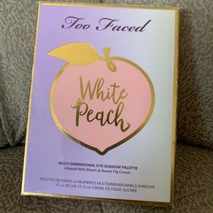 Too faced Peach Palette